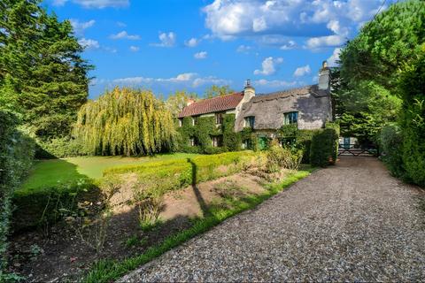 5 bedroom detached house for sale, Ardleigh, Colchester