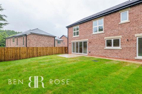 5 bedroom detached house for sale, Preston Nook, Eccleston, Chorley