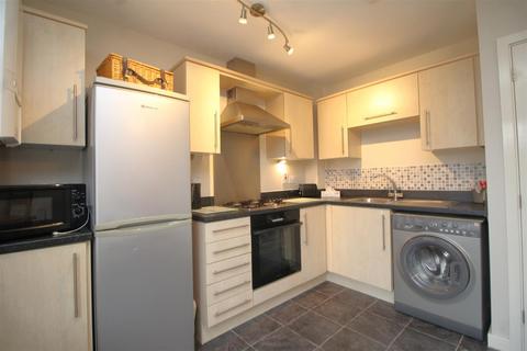 3 bedroom terraced house for sale, Apollo Avenue, Peterborough