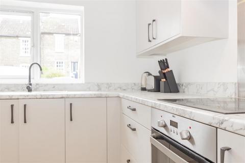 2 Chapel Hill, Crayford, Dartford, DA1 4BY