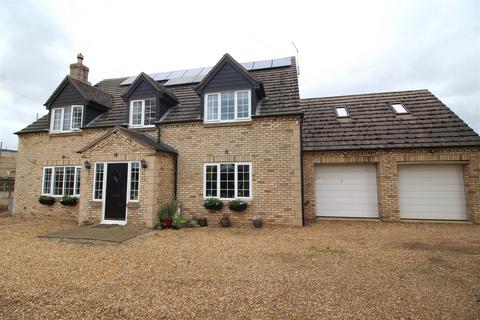 4 bedroom detached house for sale, Coates Road, Eastrea, Whittlesey, Peterborough