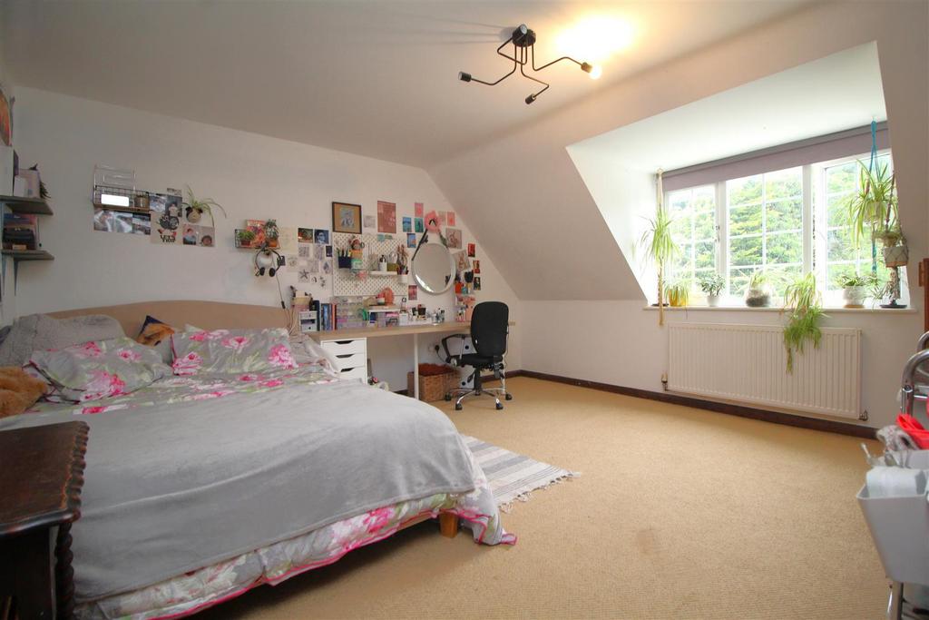 Bedroom 3.JPG