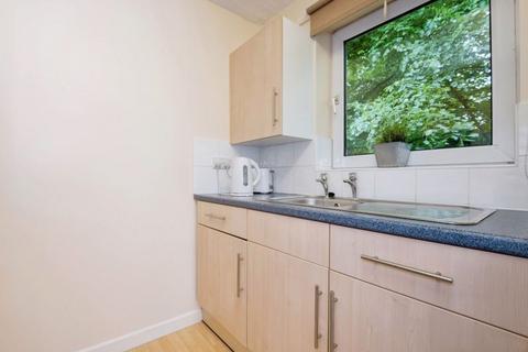 1 bedroom flat for sale, Mersham Gardens, Southampton SO18