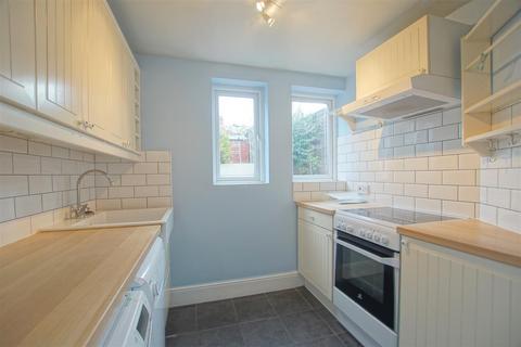 30 Albert Street, Warwick, CV34 4JX