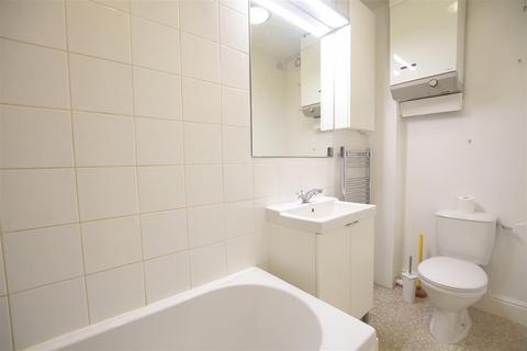 30 Albert Street, Warwick, CV34 4JX