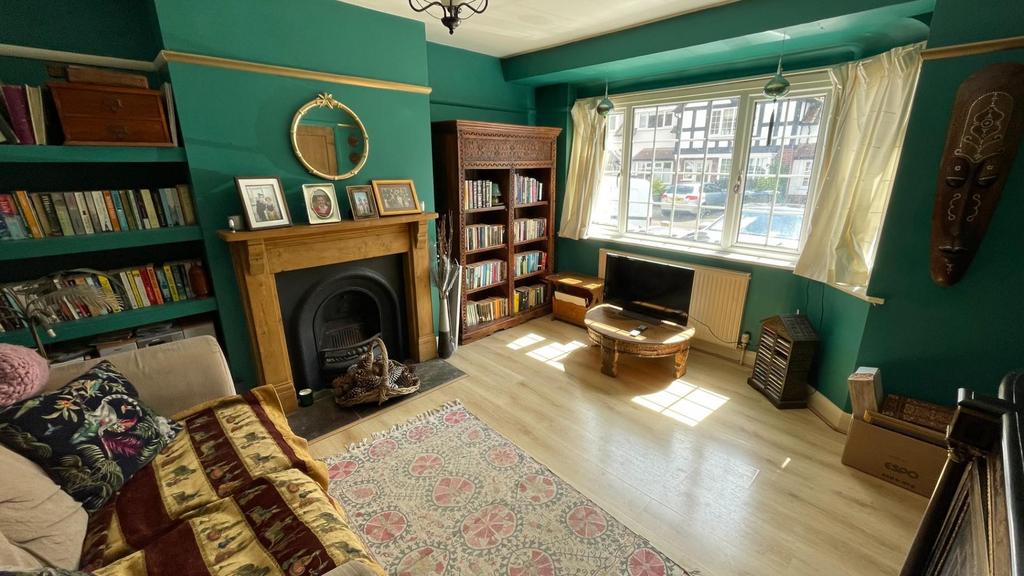 Kendall Avenue, StratforduponAvon 3 bed terraced house for sale £