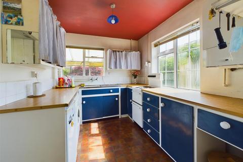 187 Barnwood Road, Gloucester, GL4 3HH