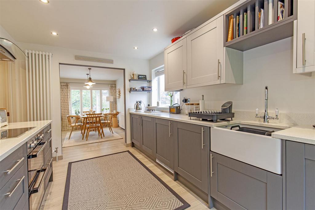 Kitchen-2.jpg