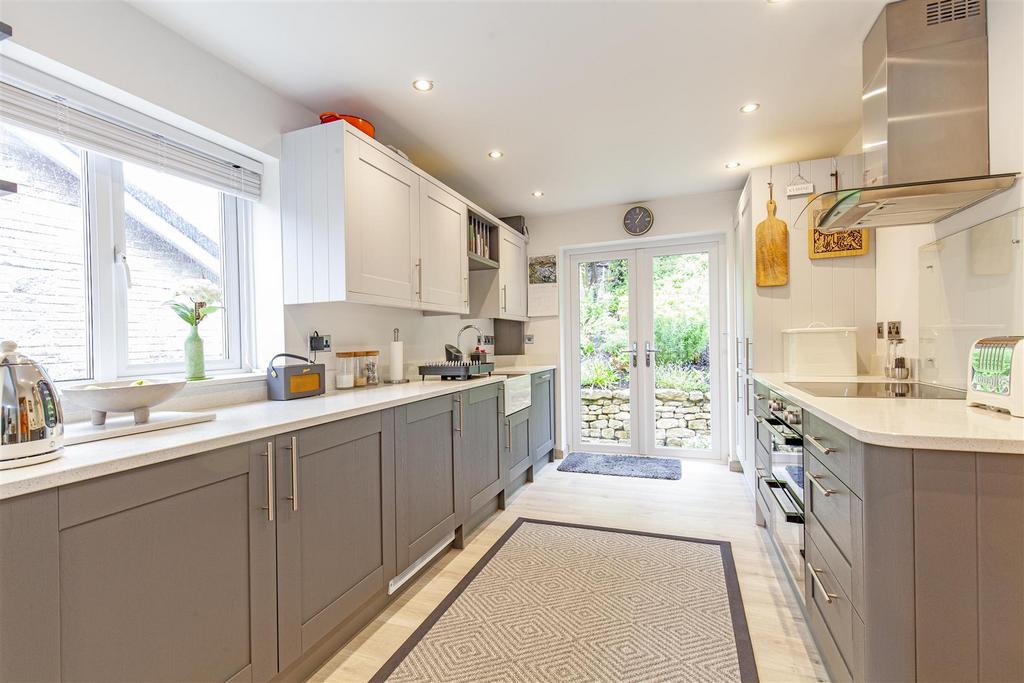 Kitchen-1.jpg