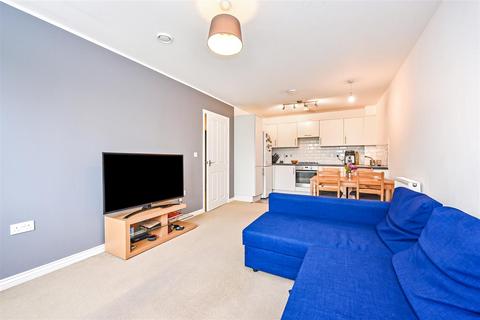 1 bedroom flat for sale, Hampton Road, Andover