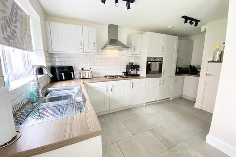 3 bedroom detached house for sale, 33 Hendrick Crescent, Shrewsbury, SY2 6JF