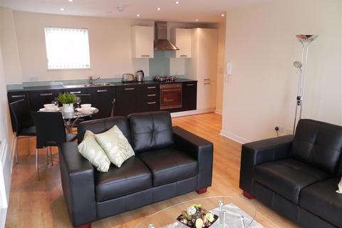 2 bedroom apartment to rent, Pulse apartments, Manchester Street, Manchester