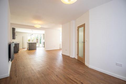 331 Ashingdon Road, Rochford, SS4 1TS