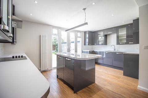 331 Ashingdon Road, Rochford, SS4 1TS