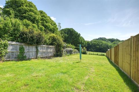 4 bedroom semi-detached house for sale, Sandhurst Lane, Bexhill-On-Sea