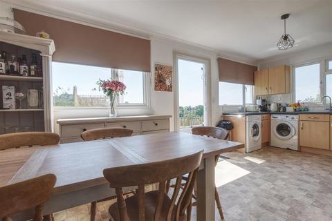 4 bedroom semi-detached house for sale, Sandhurst Lane, Bexhill-On-Sea