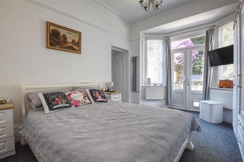 1 bedroom flat for sale, De La Warr Road, Bexhill-On-Sea