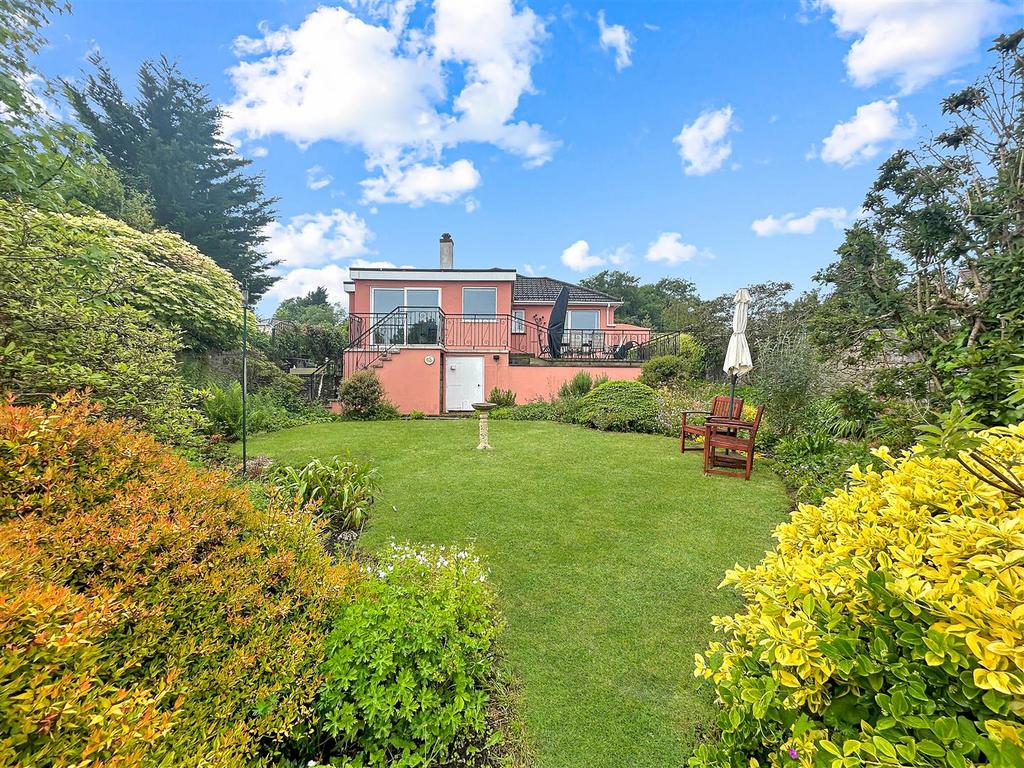 Wolborough Close, Newton Abbot 3 bed bungalow for sale £450,000