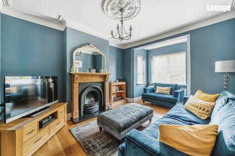 105 Upper Gungate, Tamworth, B79 8AX