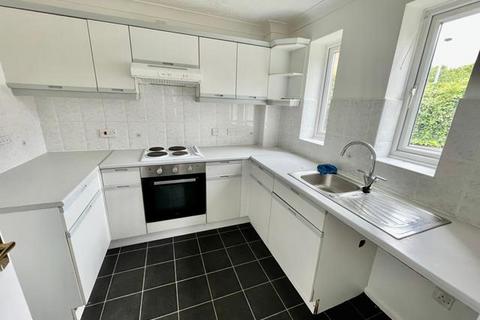 2 bedroom end of terrace house for sale, Albany Walk, Peterborough