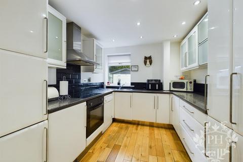 31 Brunswick Avenue, Middlesbrough, TS6 0AD