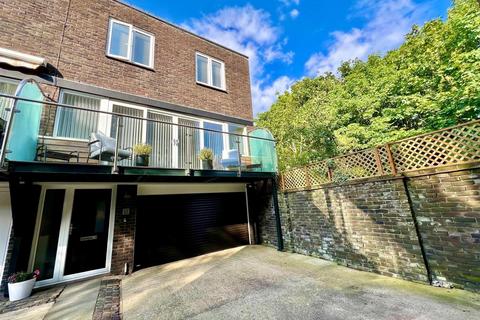 4 bedroom end of terrace house for sale, Poynings Place, Old Portsmouth PO1