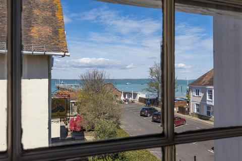 3 bedroom flat for sale, Yarmouth, Isle of Wight
