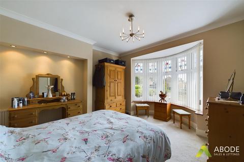 3 bedroom chalet for sale, Tutbury Road, Burton-On-Trent DE13