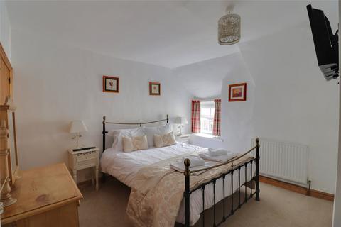 2 bedroom terraced house for sale, East Street, Braunton, Devon, EX33