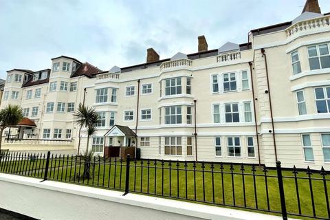 2 bedroom apartment for sale, Craig Y Don Parade, Llandudno