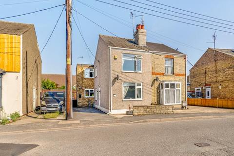 3 bedroom semi-detached house for sale, Clay Lake, Spalding