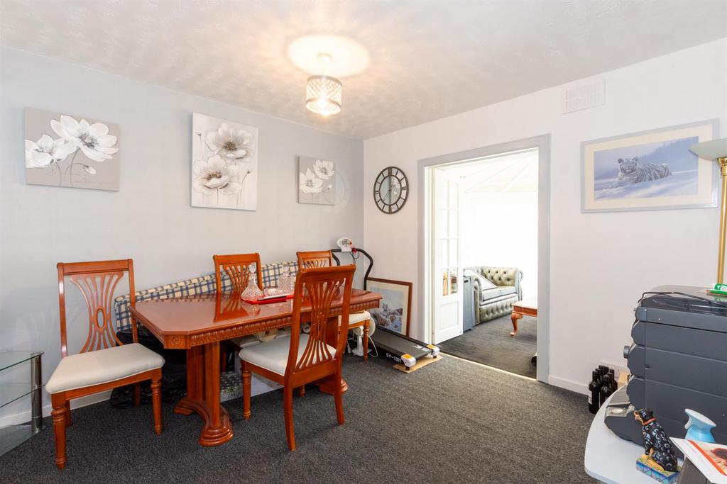 Bedroom three / dining room