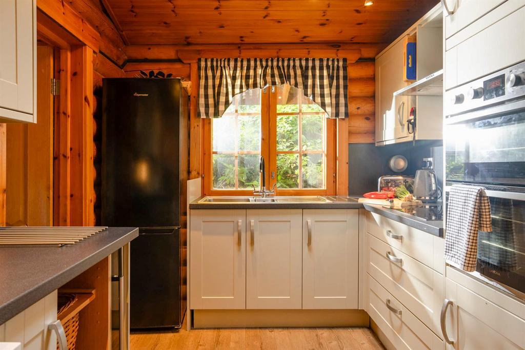 Beaver Creek Lodge-9.png