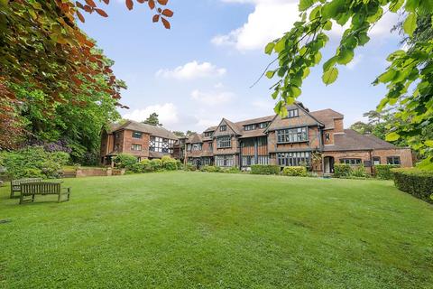 2 bedroom apartment for sale, Branksome Park Road, Camberley GU15