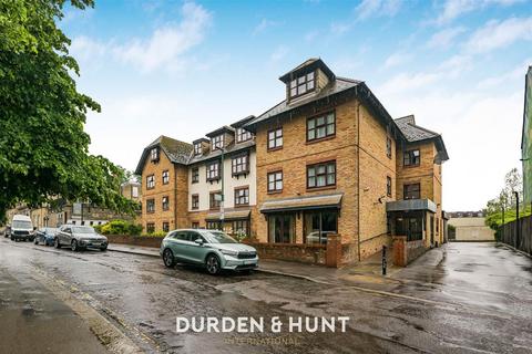 1 bedroom retirement property for sale, Nightingale Lane, London E11