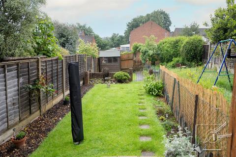 58 Thistledown, Gravesend, DA12 5EU