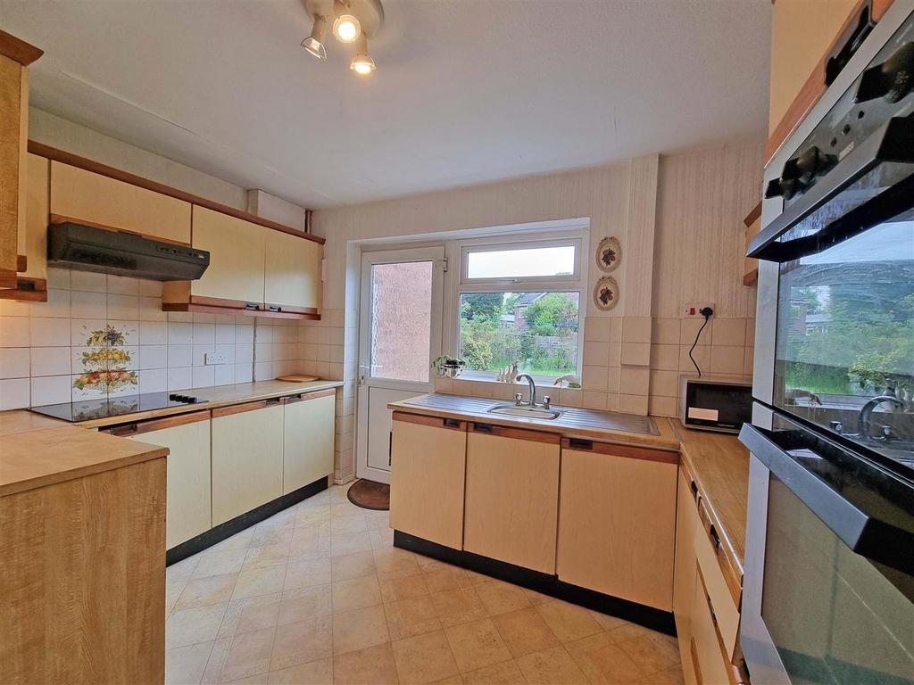 Kitchen diner
