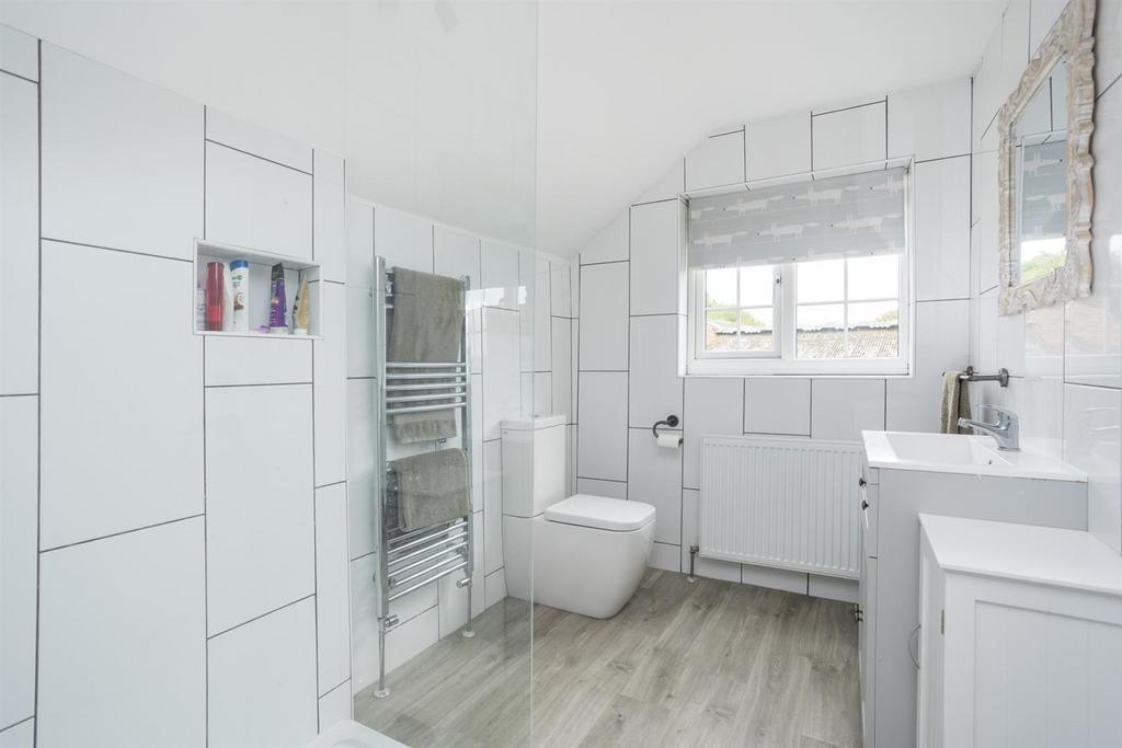 Bedroom one en suite