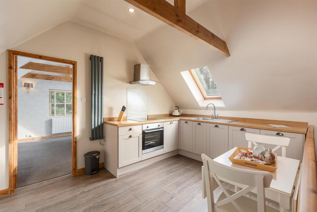 The Pamper Lodge