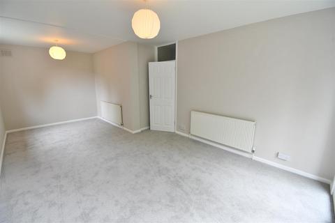 2 bedroom flat for sale, Upper Holly Walk, Leamington Spa
