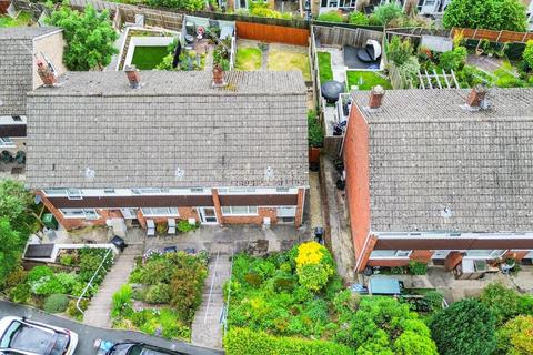 68 Queensdown Gardens, Bristol, BS4 3JF