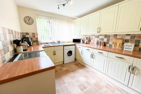 68 Queensdown Gardens, Bristol, BS4 3JF