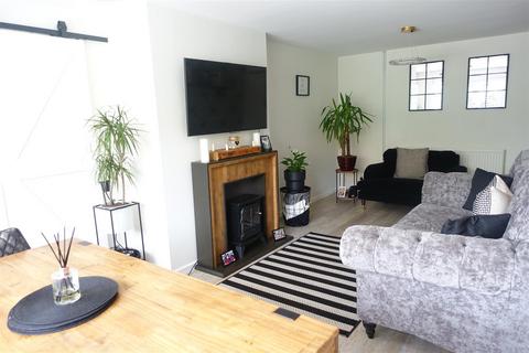 13 Buttercross, Old Skellow, Doncaster, DN6 8JT