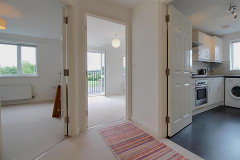 Flat 8, 1 Bloomfield Terrace, Gloucester, GL1 5QR