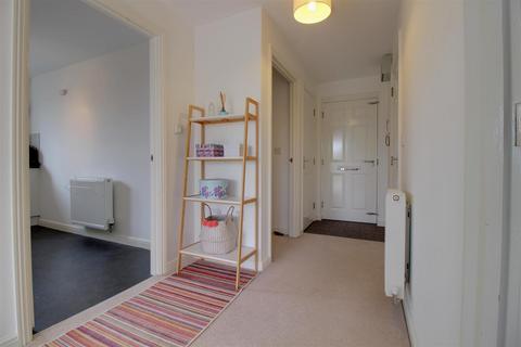 Flat 8, 1 Bloomfield Terrace, Gloucester, GL1 5QR