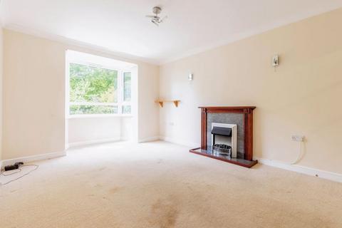 2 bedroom flat for sale, Tregolls Road, Truro TR1