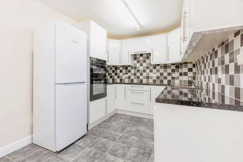 2 bedroom flat for sale, Tregolls Road, Truro TR1