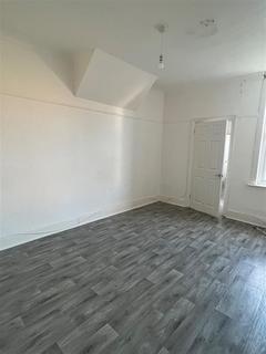 2 bedroom property to rent, Cranley Road, Westcliff-On-Sea