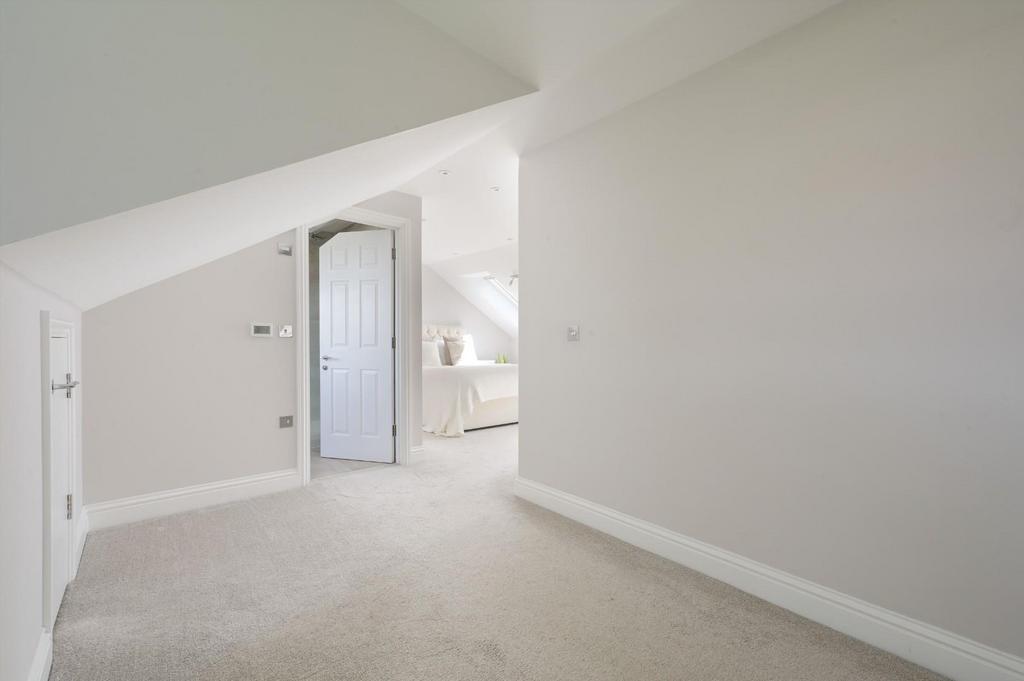 ANNABEL COURT FLAT 5 (11).jpg