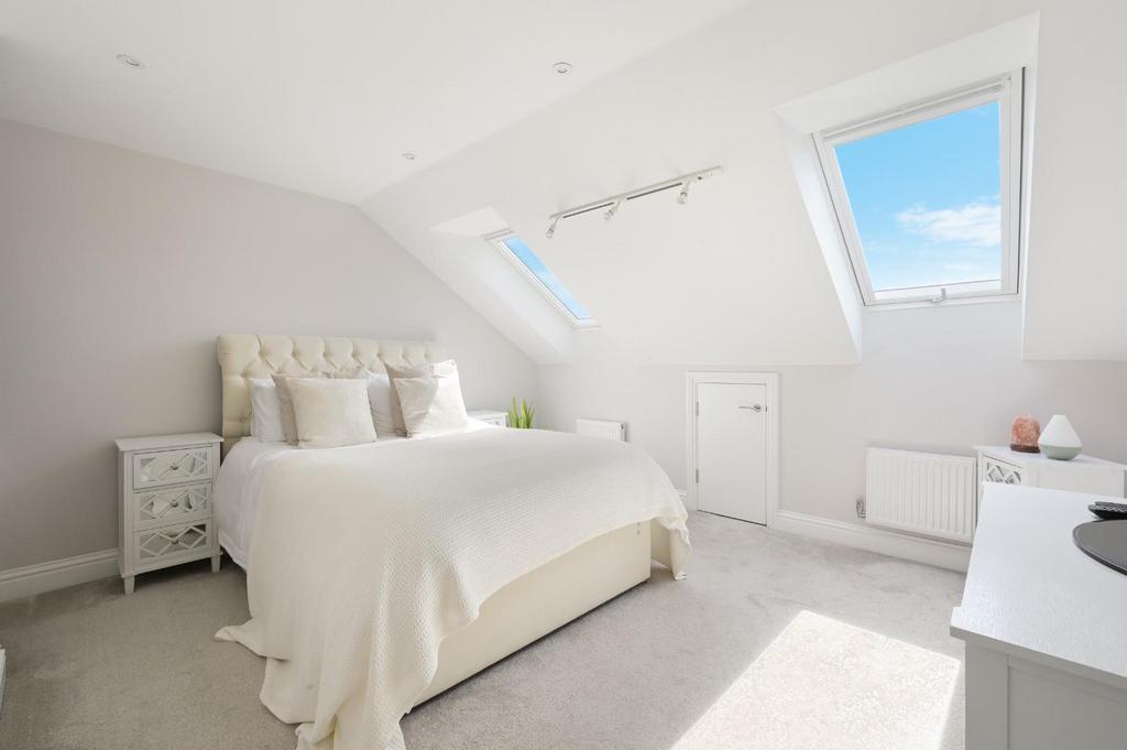 ANNABEL COURT FLAT 5 (10).jpg